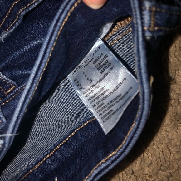 American Eagle skinny jeans - Picture 3 of 4